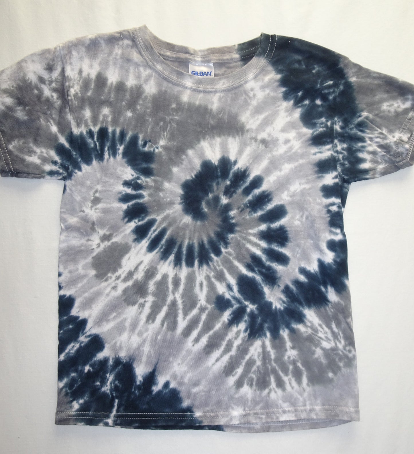 Grays/black twisted spiral