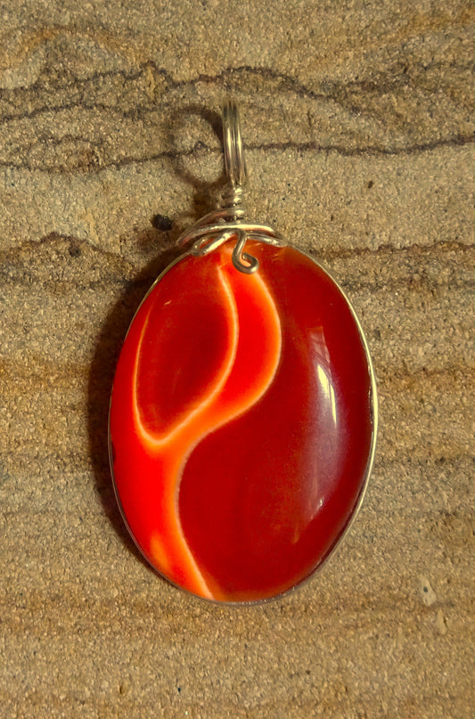 B14-orange cat's eye