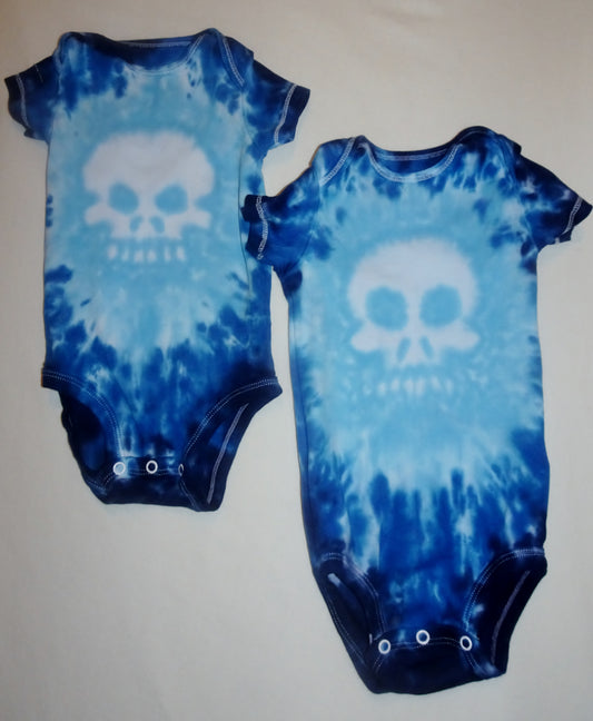 Skull without jaw-blues