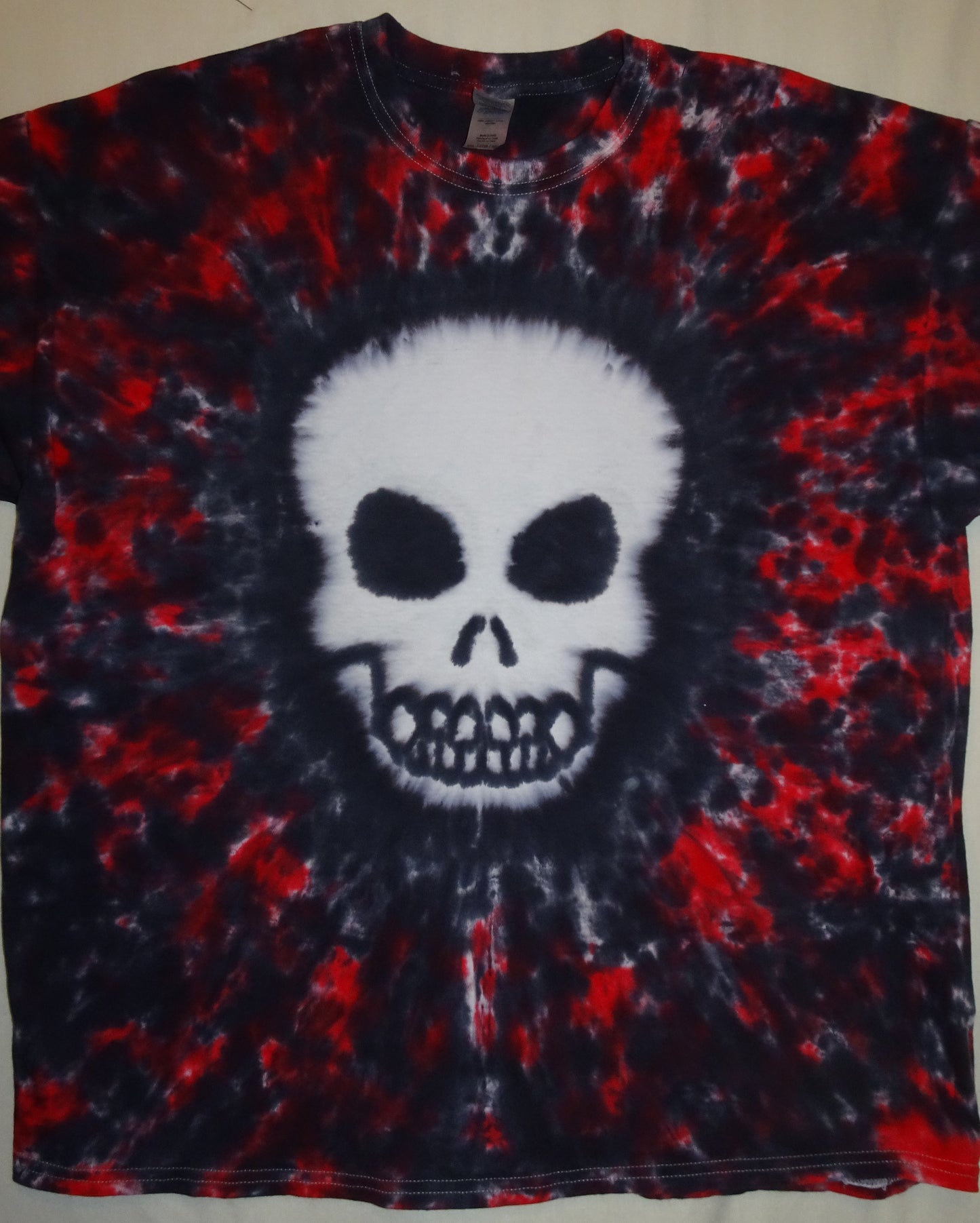Skull-black/red